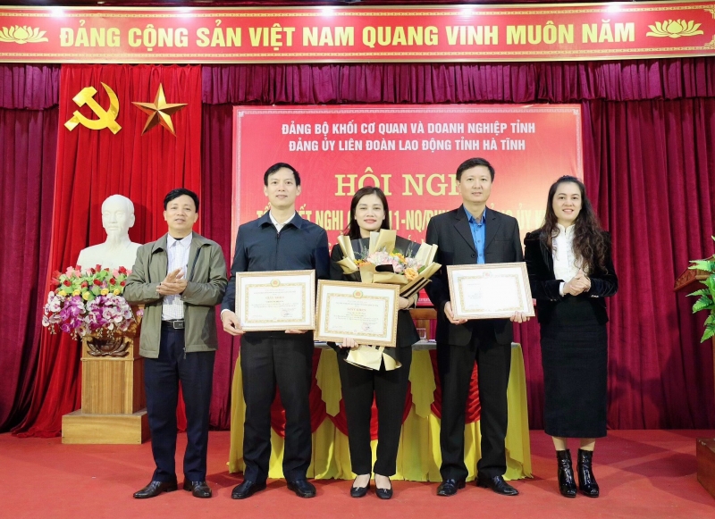 Đảng bộ LĐLĐ tỉnh tổng kết 10 năm thực hiện Nghị quyết số 11-NQ/ĐUK 